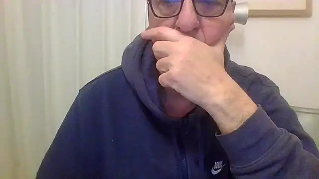 ANONIMO7735 online show from January 18, 4:31 pm