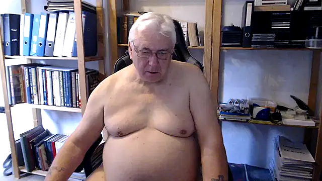 SchwanzhureXXL online show from June 10, 7:54 am