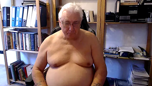 SchwanzhureXXL online show from July 30, 6:02 am