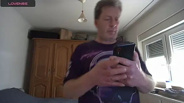 iliebetights online show from April 21, 9:59 am