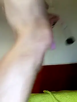 Snapshot of milosek81 chatting on September 26, 8:50 pm milosek81 online show from September 26, 8:50 pm