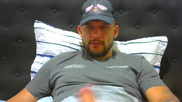 Snapshot of altenori112 chatting on October 22, 2:04 am altenori112 online show from October 22, 2:04 am