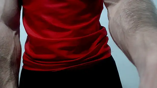 Snapshot of sexy_fit_guy_on_cam chatting on February 14, 7:49 am sexy fit guy on cam online show from February 14, 7:49 am