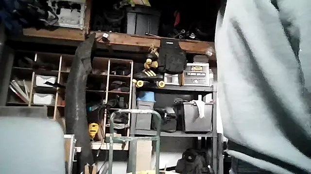 justinewe69 online show from October 23, 3:32 am