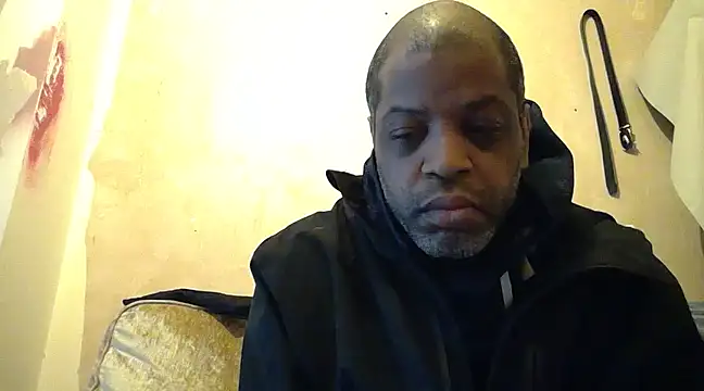 alfiebrown007 online show from March 14, 8:42 am