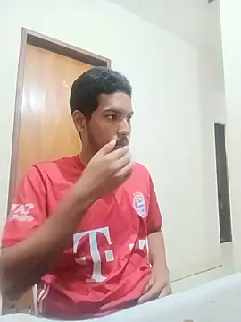 Vinicius5890 online show from June 6, 3:34 am