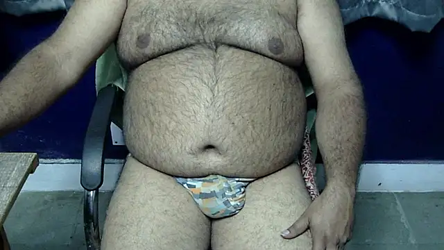 hairysubcub 70 online show from December 4, 2:04 pm