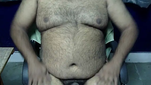 hairysubcub 70 online show from December 5, 3:59 am