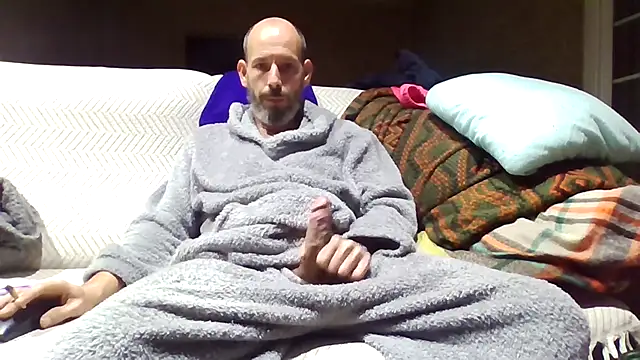 207RCCam online show from December 19, 7:33 pm