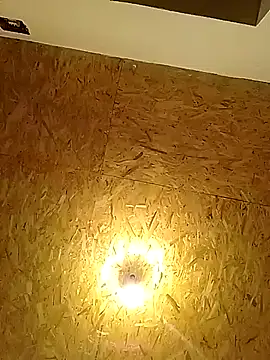 Snapshot of Rolandxxxr chatting on February 14, 3:22 am Rolandxxxr online show from February 14, 3:22 am