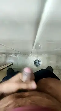 Snapshot of mayavi_baba chatting on December 26, 4:53 am mayavi baba online show from December 26, 4:53 am