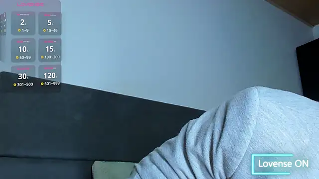 jhonyalzate2 online show from November 14, 3:42 am