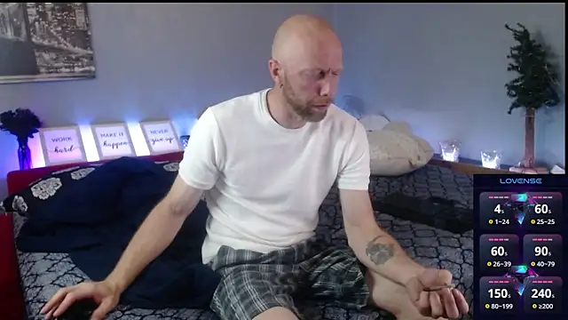 MaxRouger online show from September 12, 6:24 am