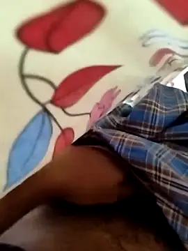 Snapshot of 8inch_monster chatting on March 4, 9:00 pm 8inch monster online show from March 4, 9:00 pm