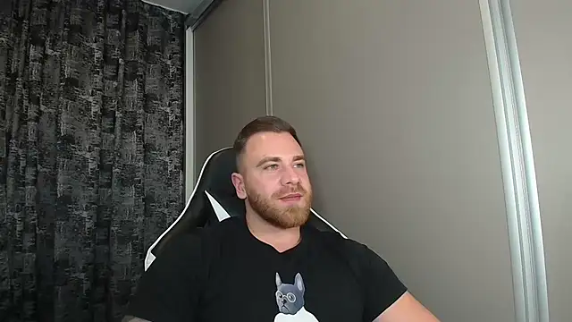 Thori92 online show from November 7, 6:55 pm