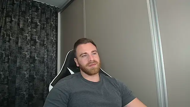 Thori92 online show from November 14, 6:53 pm