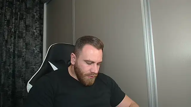 Thori92 online show from November 29, 7:38 pm