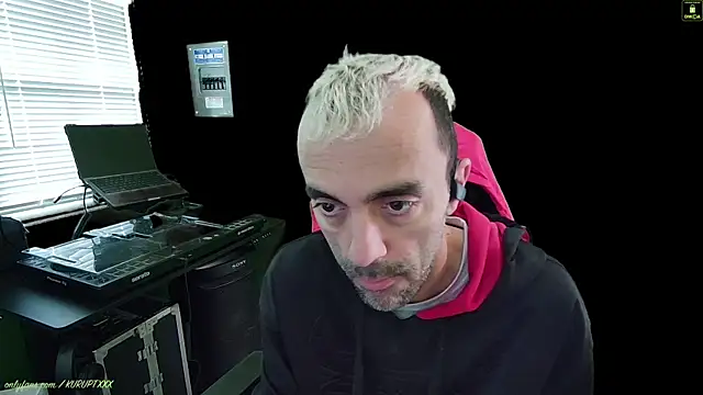 kuruptxxx live online show from December 30, 5:23 pm