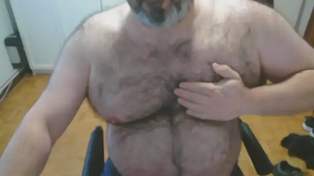 mikeyhotbear online show from November 24, 4:52 pm