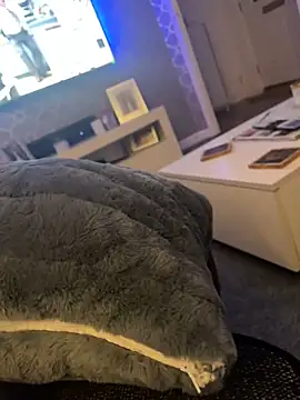 Furdale online show from December 29, 9:30 pm