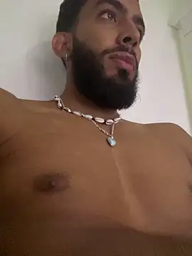 Alessandro  Rossi online show from February 24, 4:52 pm