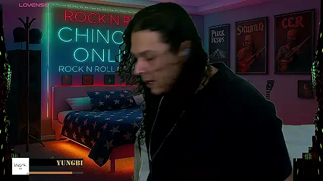 chino roz online show from February 18, 6:44 am