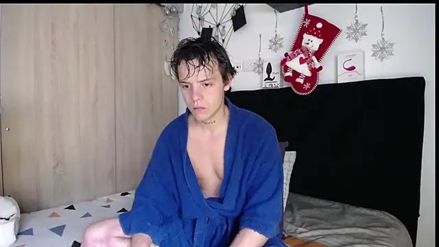 Santiago kiler online show from December 3, 1:28 pm