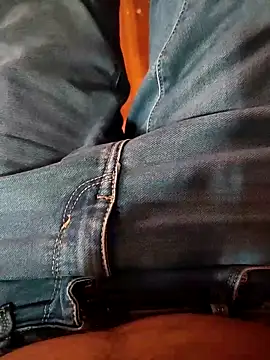 Snapshot of Playboy_indian_bi chatting on September 27, 9:29 am Playboy indian bi online show from September 27, 9:29 am