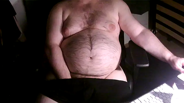 Snapshot of sr4343 chatting on February 1, 10:23 pm sr4343 online show from February 1, 10:23 pm