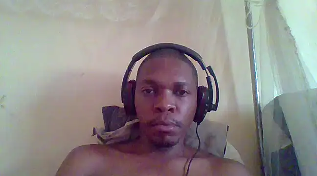 EarthyBull online show from February 23, 12:00 pm