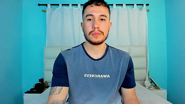 juan  jimenez online show from December 14, 10:28 pm