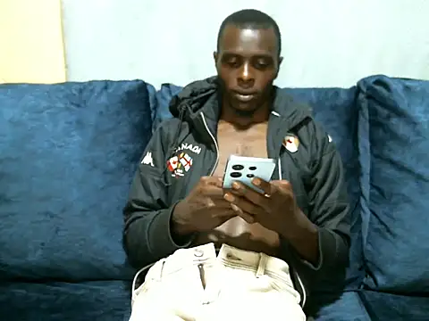 reezly online show from December 2, 10:43 pm