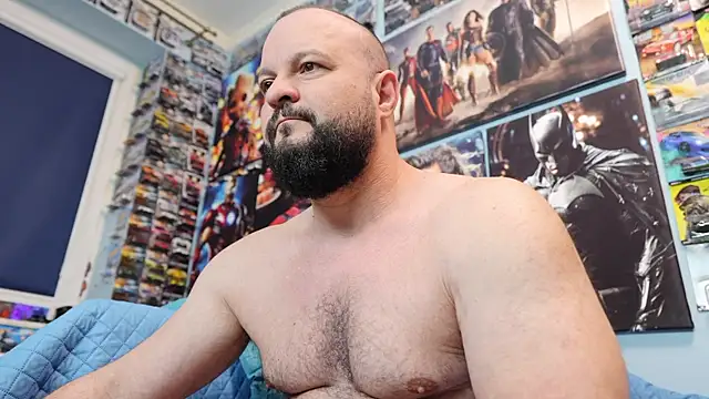 Muscle Bear online show from April 1, 7:32 am
