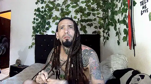 caribbeanlover1 online show from July 26, 4:48 pm