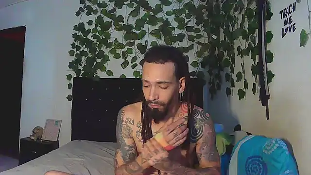 caribbeanlover1 online show from January 14, 2:44 pm