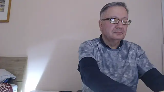 YOU6me online show from November 7, 3:37 pm