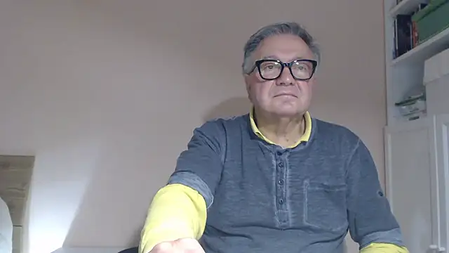 YOU6me online show from January 12, 6:01 pm