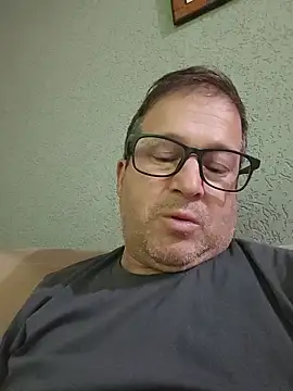 tavio1 online show from August 2, 12:43 am