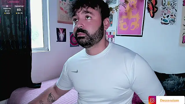 johnnyalx online show from November 15, 6:21 pm