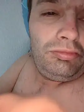 Snapshot of makau1 chatting on September 13, 5:52 am makau1 online show from September 13, 5:52 am