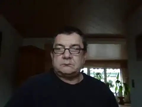 Nobbie444 online show from March 5, 4:58 pm