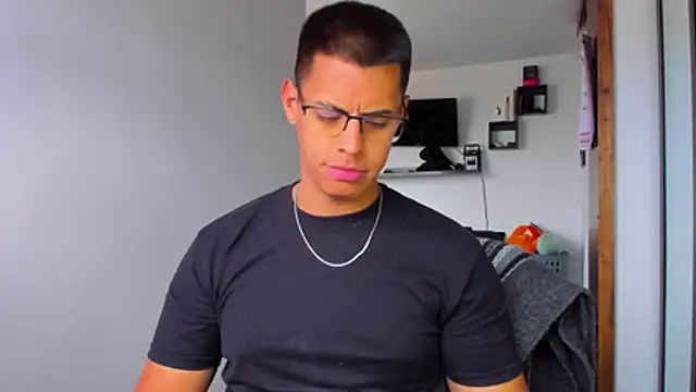  John Boy  online show from February 13, 8:25 pm