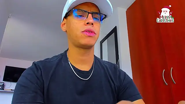  John Boy  online show from December 14, 5:09 pm