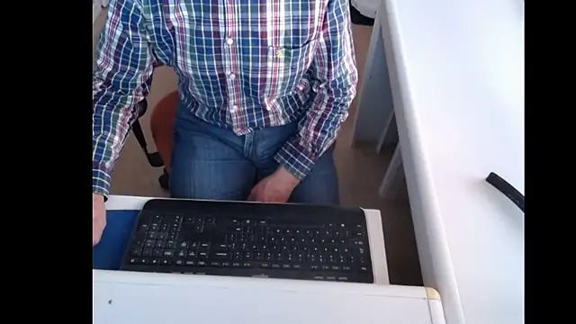 dutchpornking online show from January 13, 7:54 am