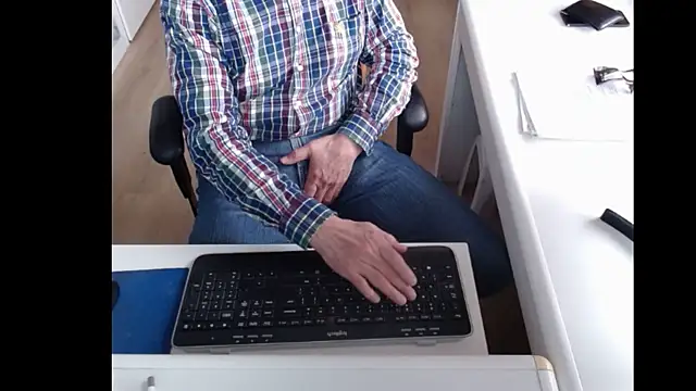 dutchpornking online show from February 13, 11:28 am