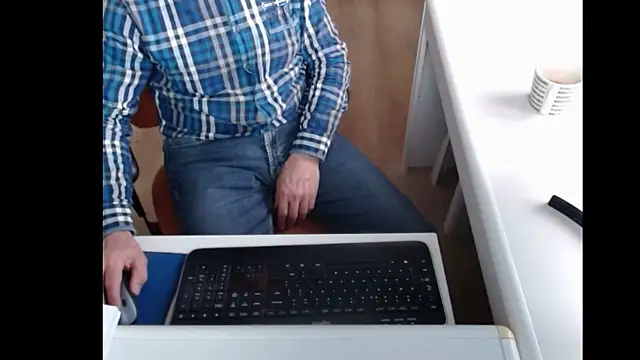 dutchpornking online show from January 1, 12:55 pm