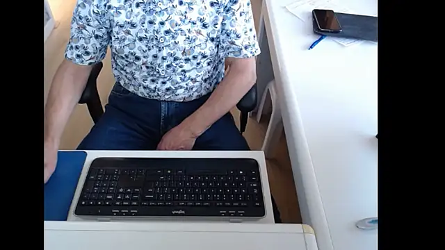 dutchpornking online show from September 28, 7:28 am