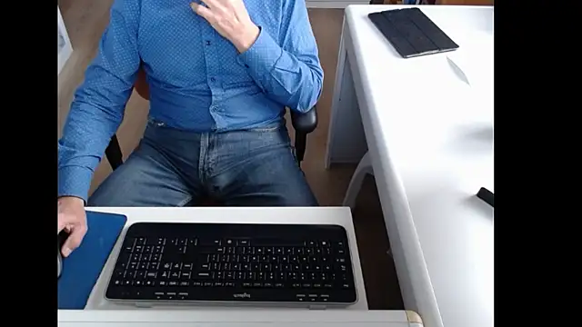 dutchpornking online show from October 13, 8:09 am