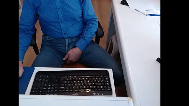 dutchpornking online show from September 15, 10:38 am