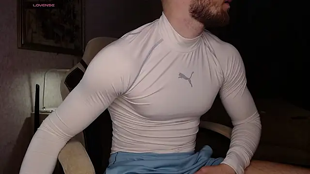 Toress1 online show from March 24, 6:24 pm